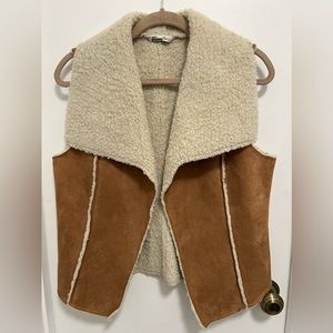 OLD NAVY Women Sherpa Vest